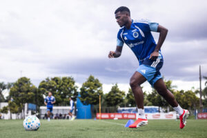 Vitória do North complica cenário mineiro e obriga Cruzeiro a buscar os três pontos contra o Betim Vitória do North complica cenário mineiro e obriga Cruzeiro a buscar os três pontos contra o Betim