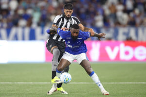 Cruzeiro sofre sua pior derrota em estreias de Brasileirão na era dos pontos corridos Cruzeiro sofre sua pior derrota em estreias de Brasileirão na era dos pontos corridos