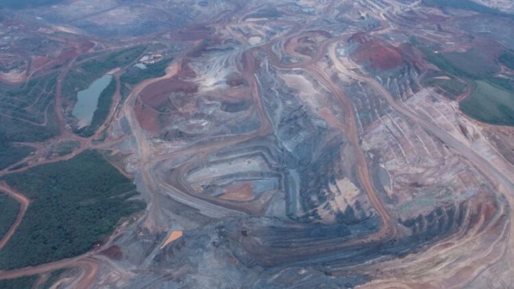 Vistoria descarta rompimento de estruturas na CSN, mas aponta falhas de drenagem na Mina Casa de Pedra em Congonhas