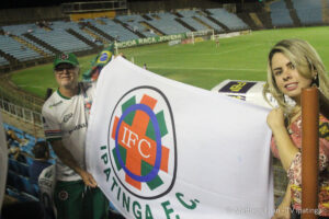 Campeonato Mineiro: você se lembra qual foi a última vez que o troféu do campeonato saiu de Belo Horizonte? Campeonato Mineiro: você se lembra qual foi a última vez que o troféu do campeonato saiu de Belo Horizonte?
