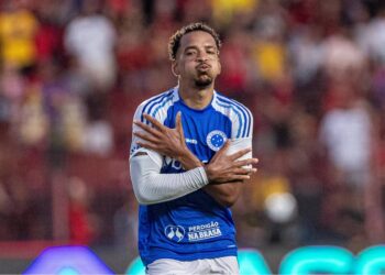 "É um privilégio jogar no time do meu coração", diz Matheus Pereira após renovar com o Cruzeiro