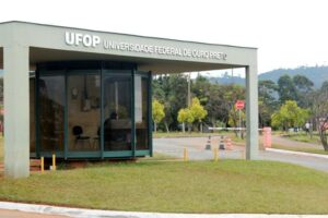 Enamed: Cursos de Medicina da UFOP e UFMG atingem nota máxima na avaliação do MEC Enamed: UFOP e UFMG atingem nota máxima em Medicina na avaliação do MEC