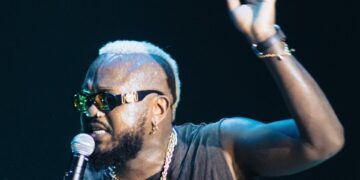 Djonga se apresenta no Largo do Cinema na sexta-feira de Carnaval em Ouro Preto