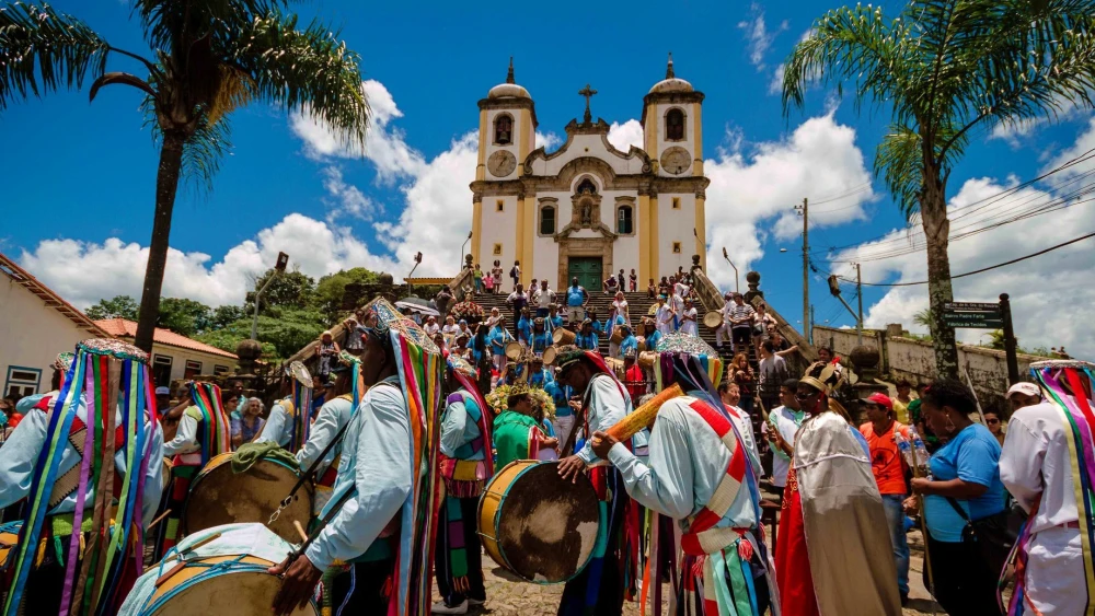 Festa do Reinado em Ouro Preto celebra fé e cultura entre 4 e 11 de janeiro com programação especial