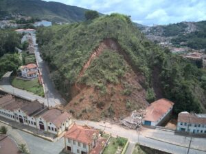 Governo de Minas prepara licitação de R$ 34 milhões para contenção definitiva do Morro da Forca, em Ouro Preto