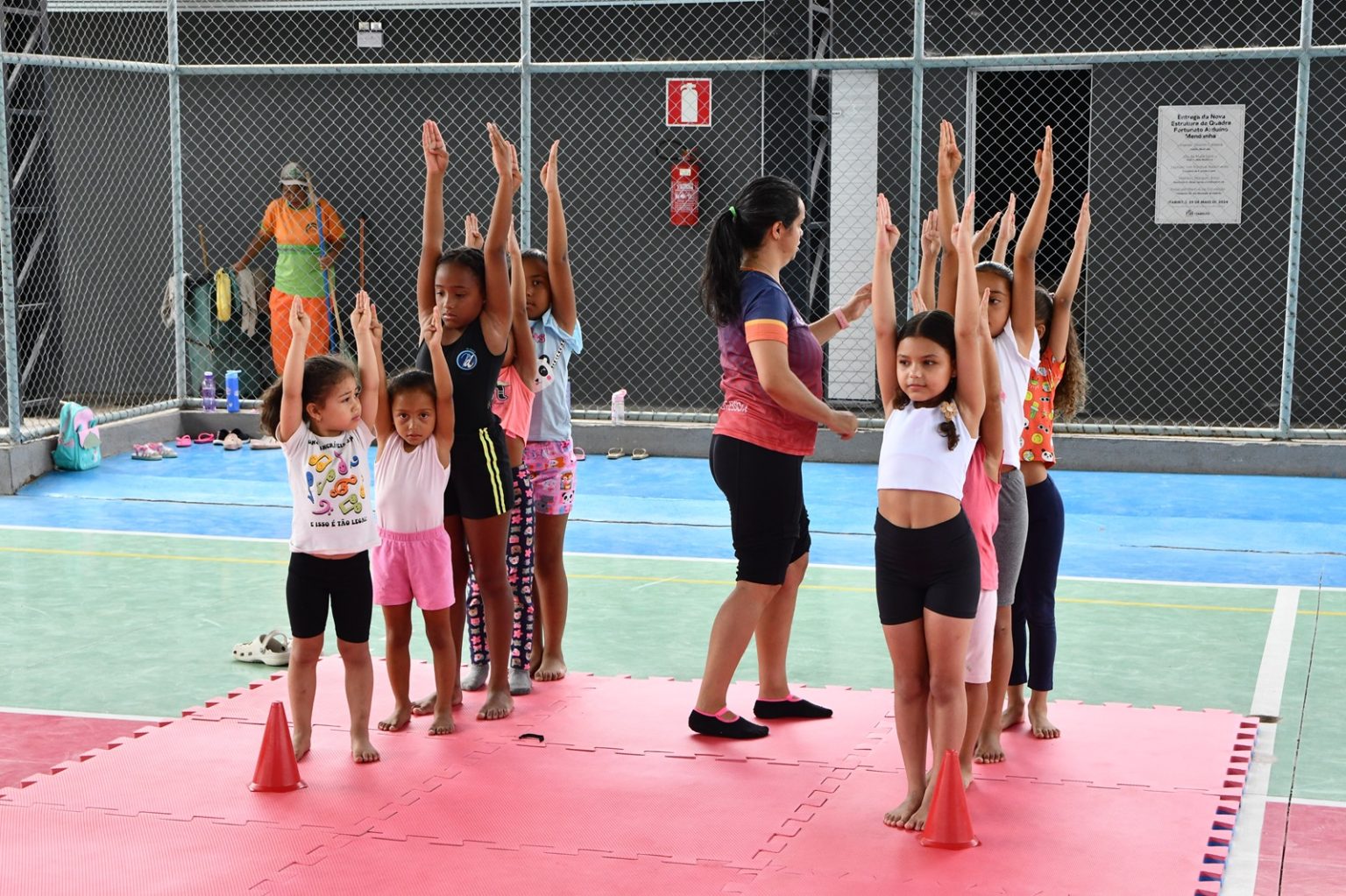 Prefeitura de Itabirito abre inscrições para ginástica infantil no polo São José; vagas para crianças de 5 a 8 anos