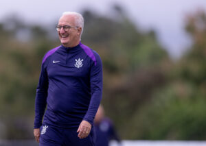 Xeque-mate alvinegro: A leitura de jogo impecável de quem nasceu para vencer Copas Xeque-mate alvinegro: A leitura de jogo impecável de quem nasceu para vencer Copas