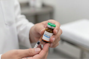 Itabirito inicia vacinação contra dengue para público de 10 a 14 anos nas UBS Itabirito inicia vacinação contra dengue para público de 10 a 14 anos nas UBS