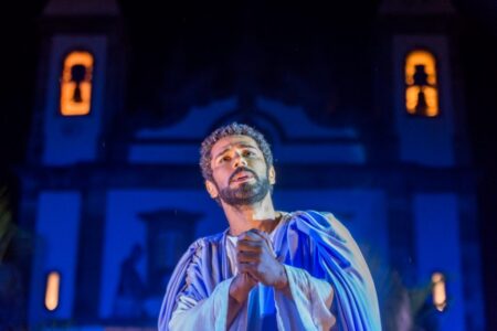 Amaury Lourenzo retorna a Congonhas como Jesus nas encenações da Semana Santa