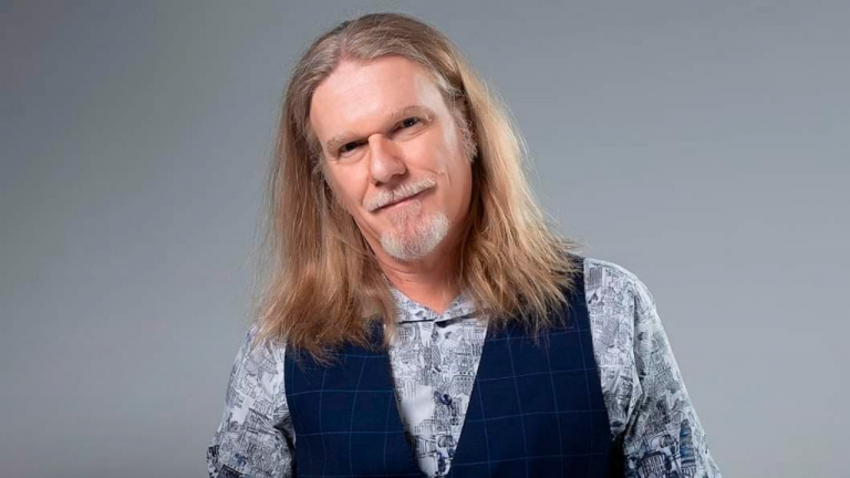 Humberto Gessinger traz acústicos dos Engenheiros do Hawaii para Ouro Preto em junho Humberto Gessinger traz acústicos dos Engenheiros do Hawaii para Ouro Preto em junho