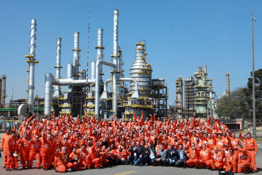 Subsidiária da Petrobras abre concurso público com 126 vagas Subsidiária da Petrobras abre concurso público com 126 vagas
