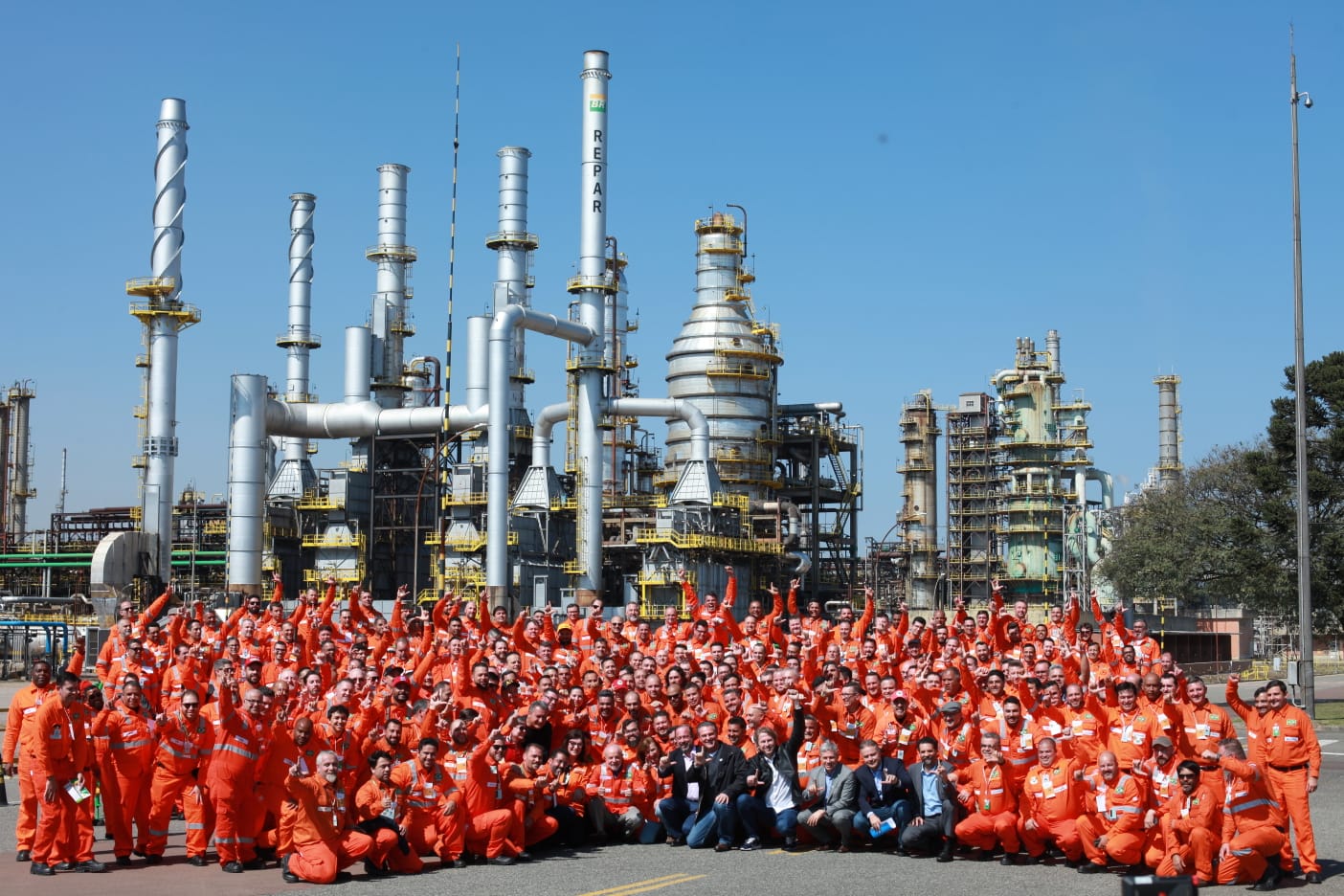 Subsidiária da Petrobras abre concurso público com 126 vagas