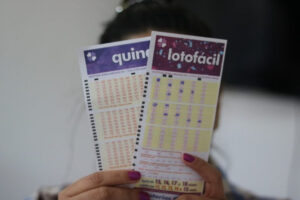 Resultado da Quina 6988 de hoje, sábado (28/03/2026)