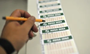R$ 160 milhões na Mega-Sena: saiba como apostar no concurso 2979 desta terça R$ 160 milhões na Mega-Sena: saiba como apostar no concurso 2979 desta terça