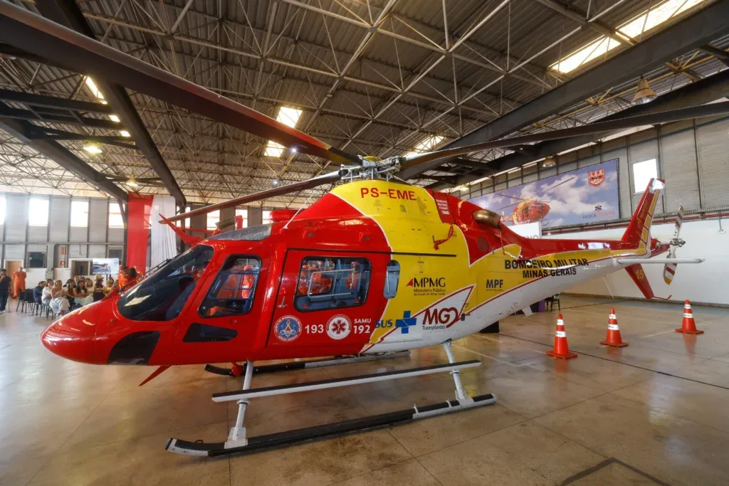'Arcanjo 15': Governo de Minas incorpora novo helicóptero à frota do Corpo de Bombeiros