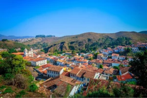 Praça de Serviços chega a Ouro Preto nos dias 19 e 20 de abril Praça de Serviços chega a Ouro Preto com emissão de documentos, saúde e empregos gratuitos nos dias 19 e 20 de abril na UFOP