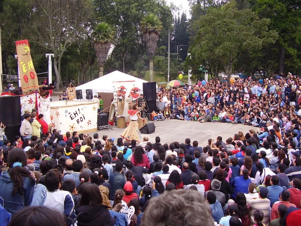Festival de Cultura Popular leva shows, cortejos e oficinas a Ouro Preto e distritos com programação gratuita Festival de Cultura Popular leva shows, cortejos e oficinas a Ouro Preto e distritos com programação gratuita