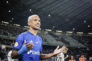 Matheus Pereira, craque do Cruzeiro, pode chegar à Copa do Mundo? Matheus Pereira, craque do Cruzeiro, pode chegar à Copa do Mundo?