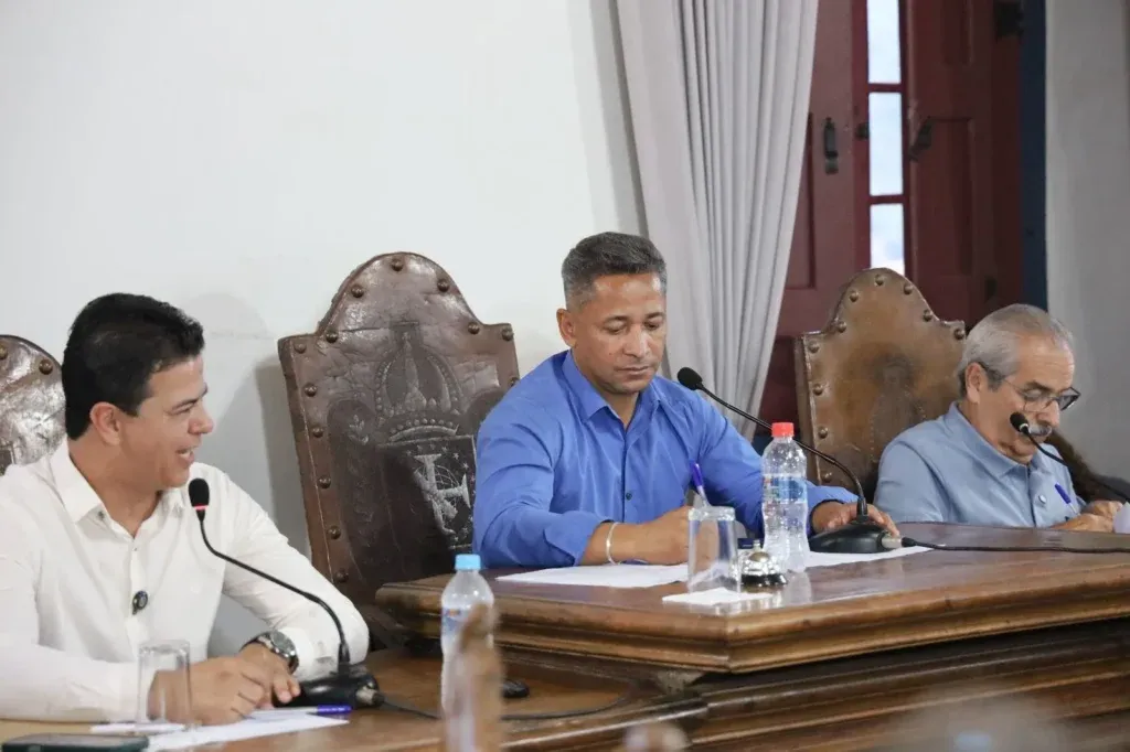 Câmara de Mariana aprova criação do Dia Municipal do Voluntariado Câmara de Mariana aprova criação do Dia Municipal do Voluntariado