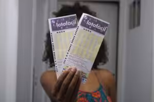 Resultado da Lotofácil 3695 de hoje, terça-feira (26/05/2026) Resultado da Lotofácil 3695 de hoje, terça-feira (26/05/2026)