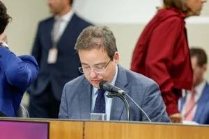 Deputado de Mariana, Thiago Cota ganha força na disputa por vaga no TCE de Minas Deputado de Mariana, Thiago Cota ganha força na disputa por vaga no TCE de Minas