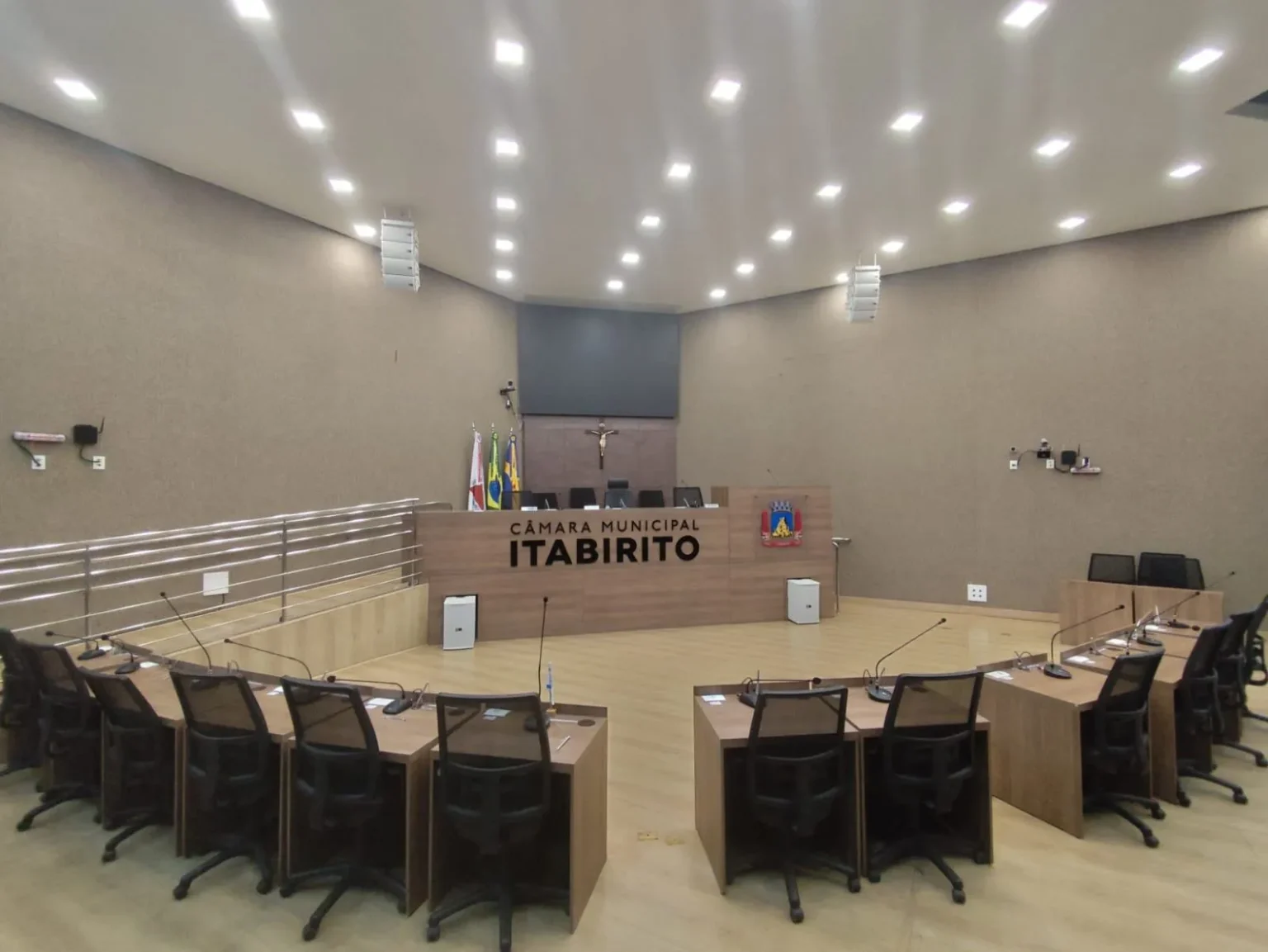 Itabirito sanciona leis que ampliam ações de segurança, proteção ambiental e inclusão no esporte Itabirito sanciona leis que ampliam ações de segurança, proteção ambiental e inclusão no esporte