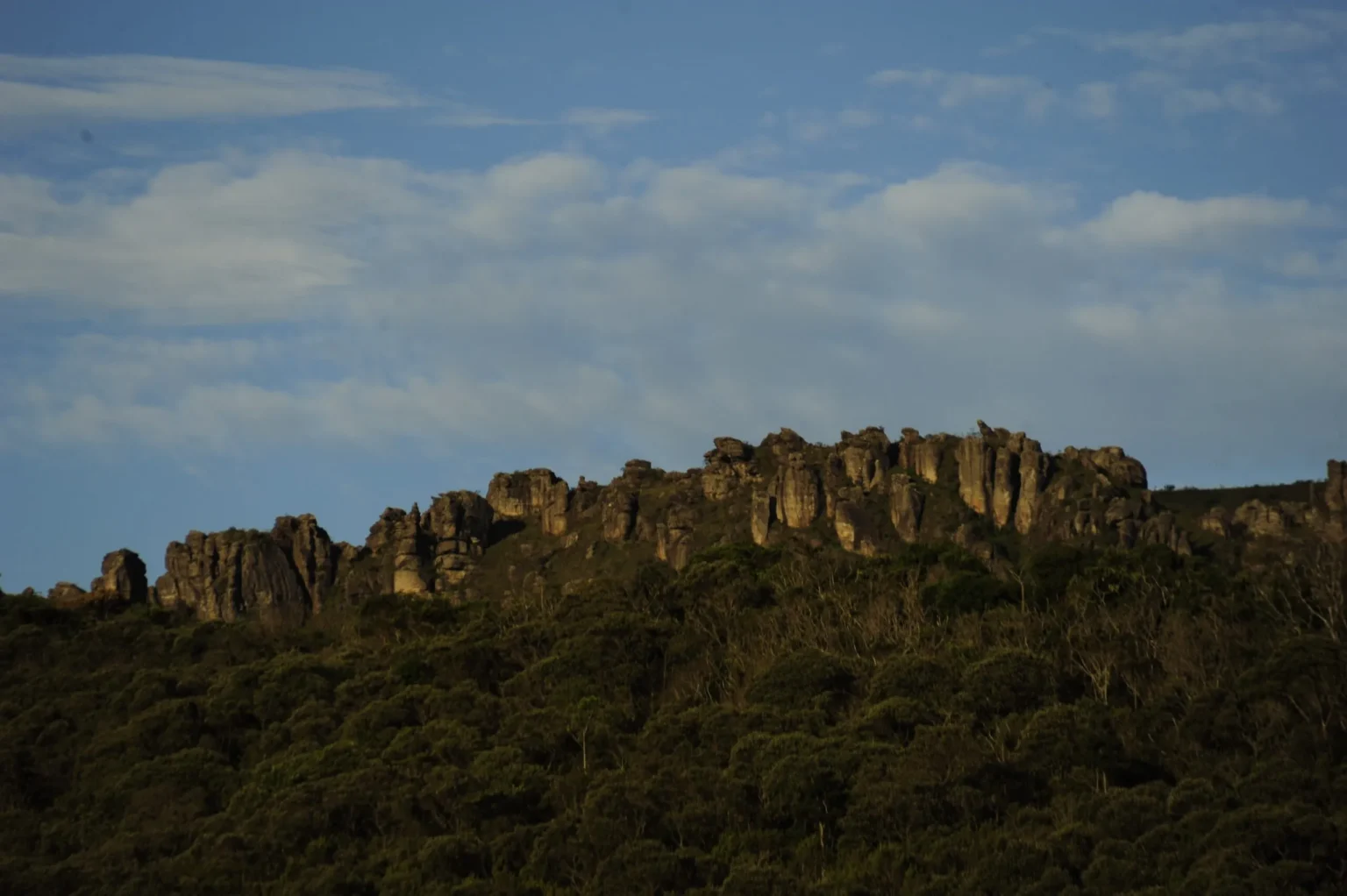 Parque Estadual do Itacolomi está com cinco vagas abertas para atuação presencial na unidade entre Ouro Preto e Mariana Parque Estadual do Itacolomi está com cinco vagas abertas para atuação presencial na unidade entre Ouro Preto e Mariana