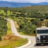 Caminhões com excesso de peso e dimensões terão circulação limitada em Minas no feriado de Corpus Christi