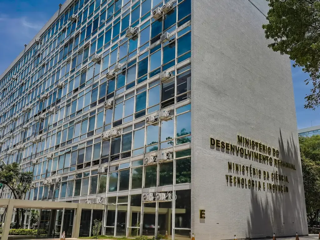 Mariana busca apoio federal para implantar parque tecnológico em parceria com a UFOP Mariana busca apoio federal para implantar parque tecnológico em parceria com a UFOP