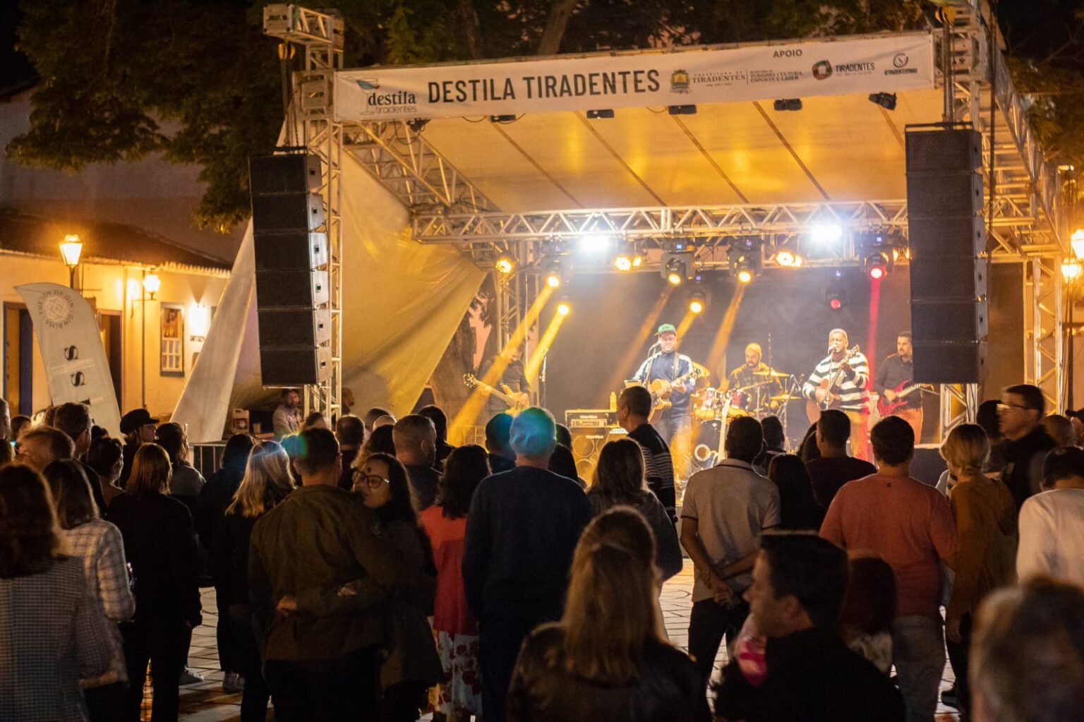Tiradentes recebe evento que une chefs, cachaças e cultura mineira Tiradentes recebe evento que une chefs, cachaças e cultura mineira
