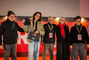 "Irritante Prodígio" conquista o troféu Vila Rica na mostra competitiva Arquivos em Questão da 21ª Cineop