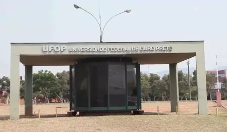 UFOP abre inscrições para especialização gratuita a distância com 150 vagas UFOP abre inscrições para especialização gratuita em Gestão Escolar com 150 vagas