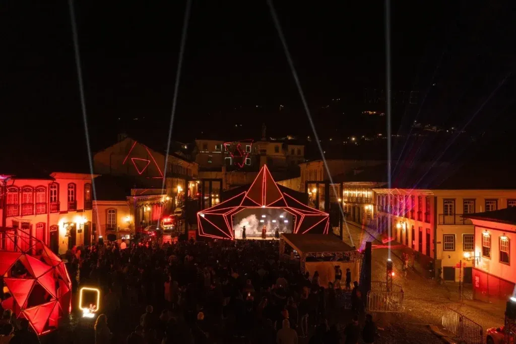 MARTE Festival reúne, em Ouro Preto, música, arte, tecnologia e debate, com nomes como Metá Metá, Assucena, Puhahéi Soul e nomes da América Latina MARTE Festival reúne, em Ouro Preto, música, arte, tecnologia e debate, com nomes como Metá Metá, Assucena, Puhahéi Soul e nomes da América Latina