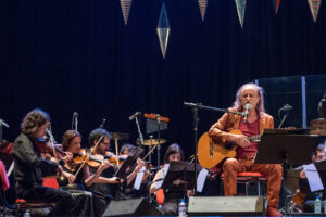 Orquestra Ouro Preto leva shows gratuitos com Samuel Rosa e Alceu Valença para Copacabana Orquestra Ouro Preto leva shows gratuitos com Samuel Rosa e Alceu Valença para Copacabana