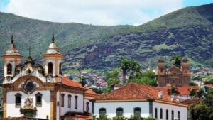 Mariana recebe encontro que vai ampliar registros do patrimônio histórico da cidade na Wikipédia