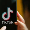 Brasil multa TikTok em R$ 153,7 mi por falhas em dados de adolescentes