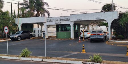 Com autorização de Moraes, Bolsonaro poderá voltar a receber visitas Com autorização de Moraes, Bolsonaro poderá voltar a receber visitas