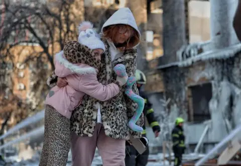Com o inverno à porta, OMS quer ação imediata na Ucrânia para proteger vidas